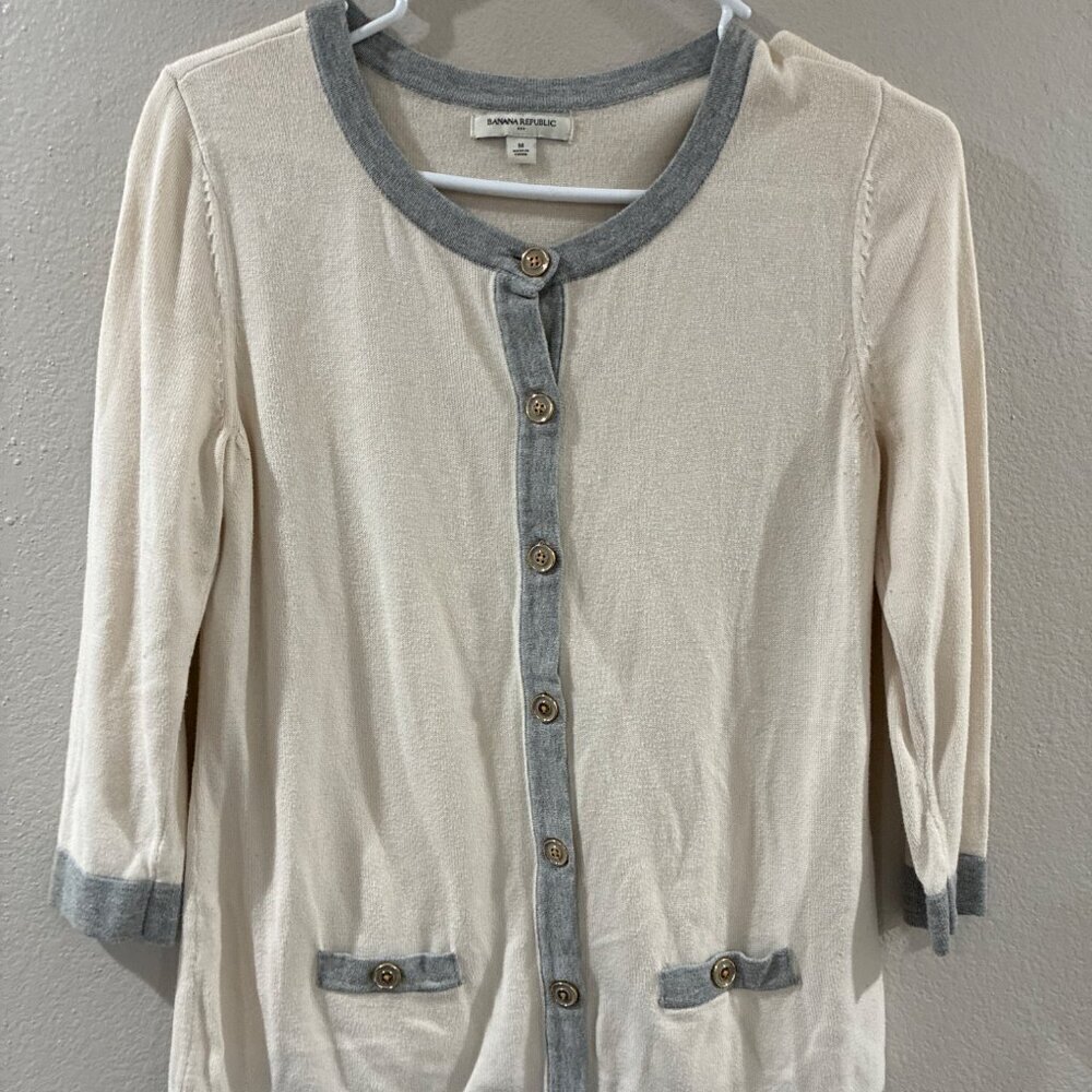 Banana Republic women's cardigan sweater cream color gray trim size medium